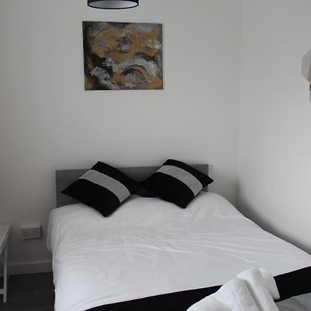 Vila Coolfin House-Close To Excel, Contractors, Relocators, Paid Parking Londýn Exteriér fotografie